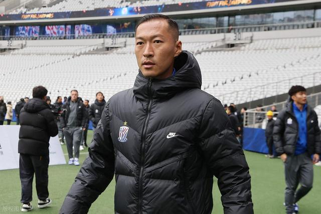 申花客场平局吴曦伤退伤病潮冲击争冠之路